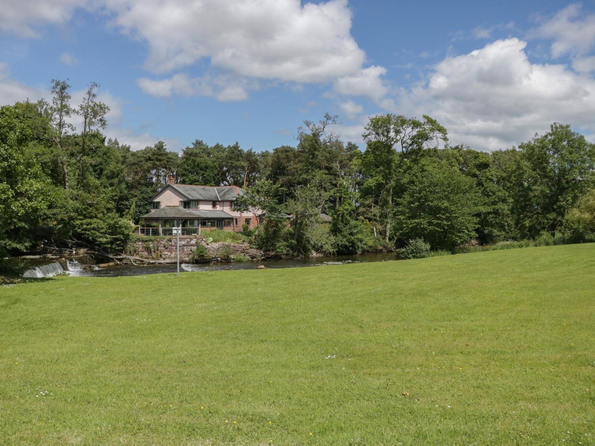 Villa 21 Eamont Park Penrith Esterno foto
